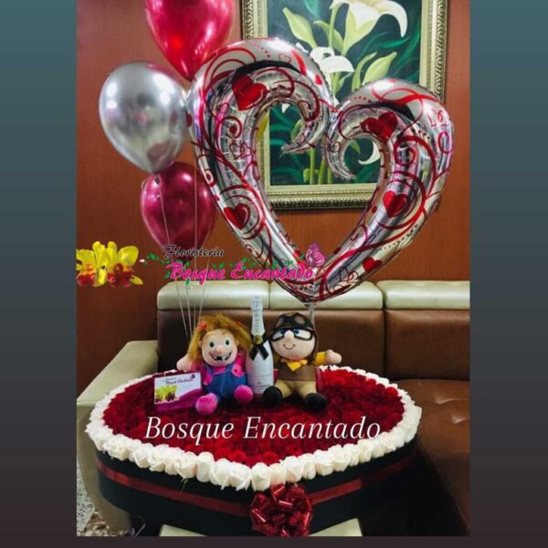 Corazón Gigante De Flores Up