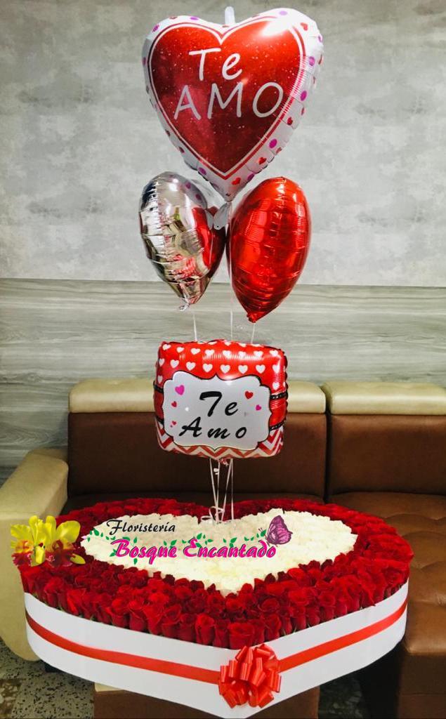 WhatsApp Image 2021-05-14 at 2.21.55 PM (1) corazón gigante con globos